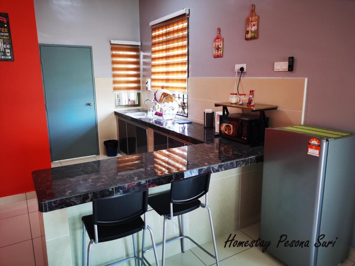 Pesona Suri Homestay Batu Pahat Exteriör bild